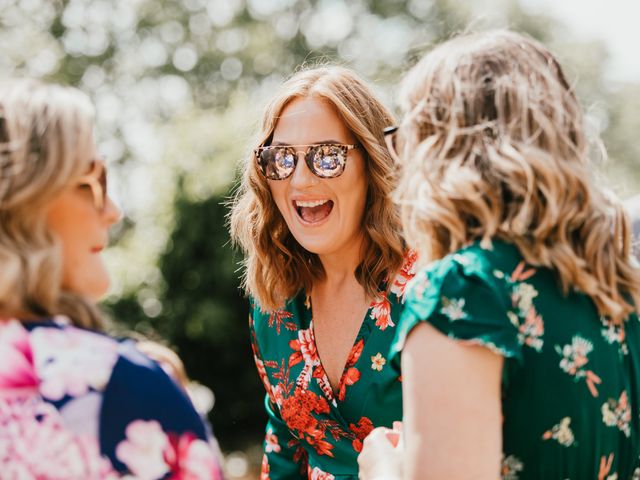 Hannah and Matthew&apos;s Wedding in Milton Keynes, Buckinghamshire 65