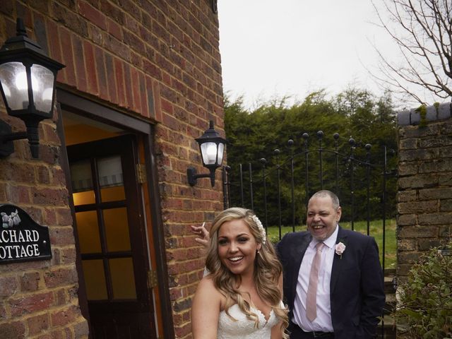 Ben and Jenna&apos;s Wedding in Bromley, Kent 15