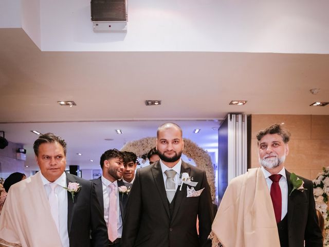 Rubina and Aman&apos;s Wedding in Ealing, West London 10