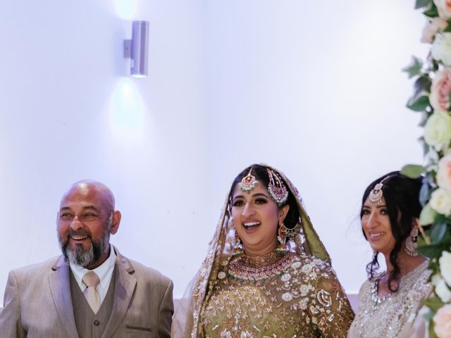 Rubina and Aman&apos;s Wedding in Ealing, West London 17