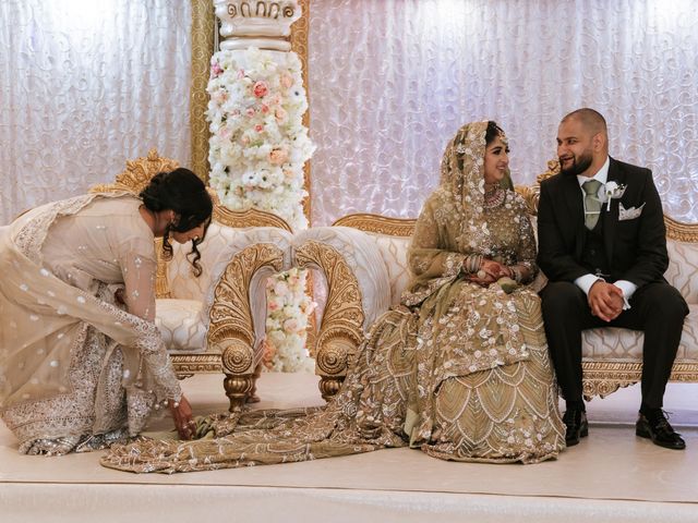 Rubina and Aman&apos;s Wedding in Ealing, West London 22