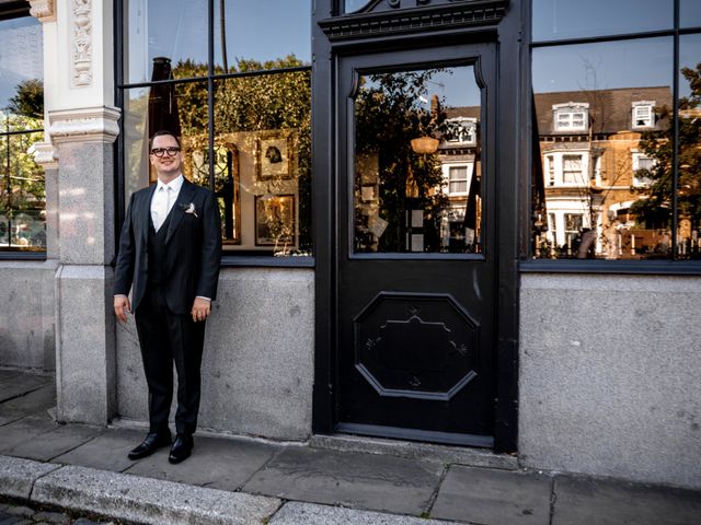 Oscar and Anett&apos;s Wedding in City of London, East Central London 24