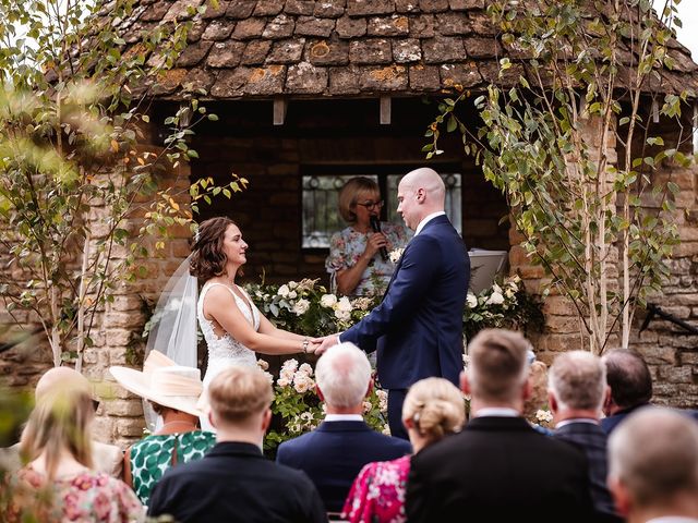 Mollie and Chris&apos;s Wedding in Malmesbury, Wiltshire 11