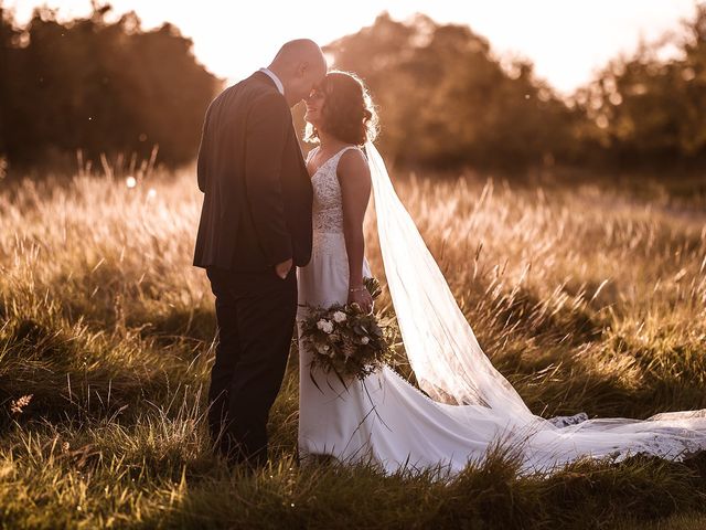 Mollie and Chris&apos;s Wedding in Malmesbury, Wiltshire 30