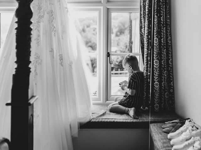 Daren and Katie's Wedding in Limpley Stoke, Somerset 10