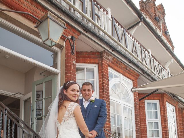 Sam and Chloe&apos;s Wedding in Whitstable, Kent 45