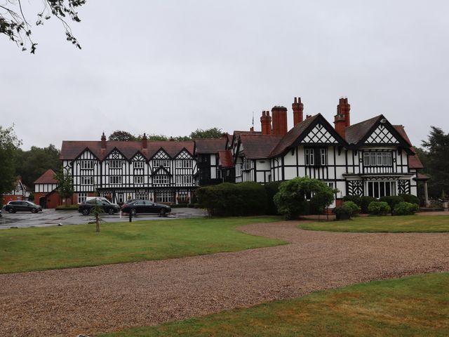 Darren and Sam's Wedding in Woodhall Spa, Lincolnshire 22