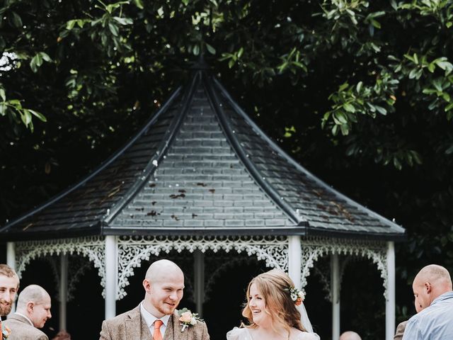 Damian and Fran&apos;s Wedding in Codsall, Shropshire 1