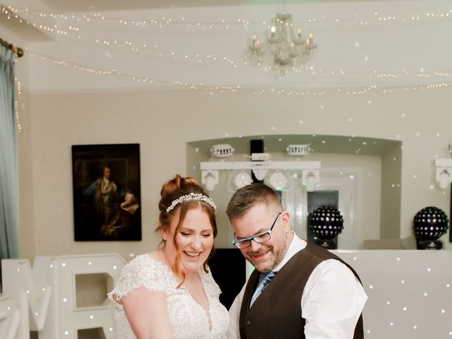 George and Valerie's Wedding in Kirkcaldy, Fife &amp; Angus 38