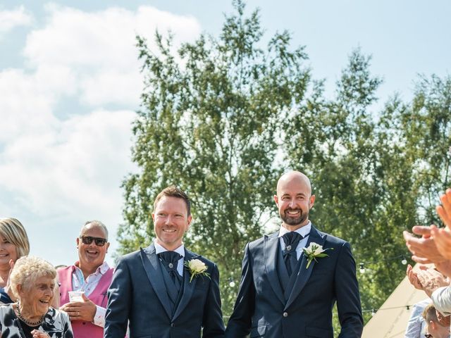 Graeme and Matt&apos;s Wedding in Grindleford, Derbyshire 15