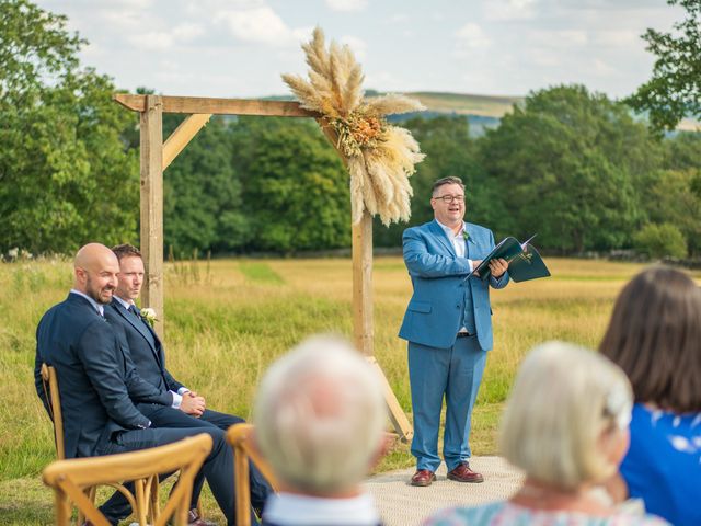 Graeme and Matt&apos;s Wedding in Grindleford, Derbyshire 22