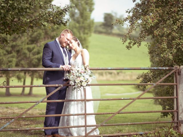 Rheanna and Alex&apos;s Wedding in Shearsby, Leicestershire 40