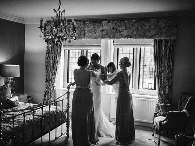 Oliver and Lauren&apos;s Wedding in Peover Superior, Cheshire 30