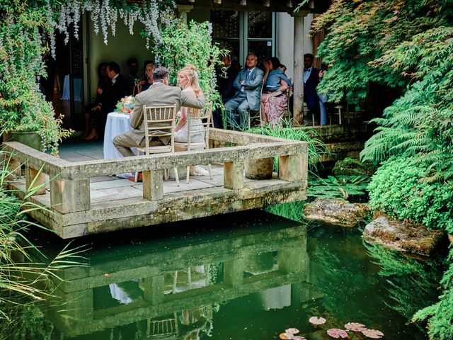 Matt and Aisling&apos;s Wedding in Tetbury, Gloucestershire 5