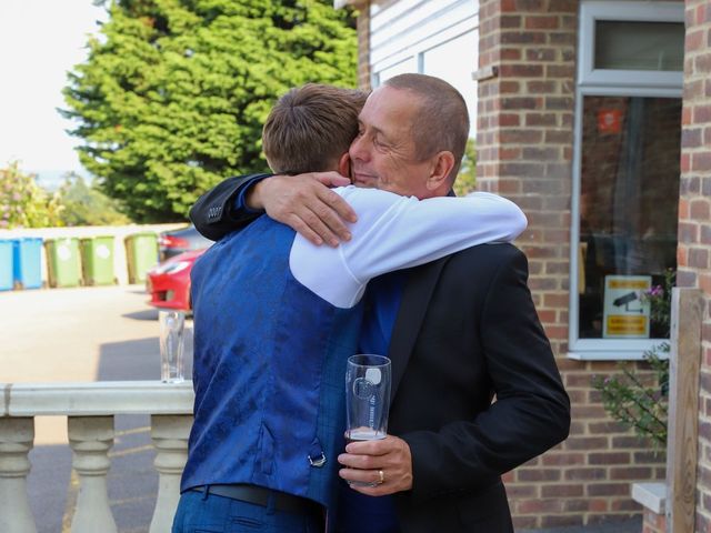 Alan and Leanne's Wedding in Faversham, Kent 27