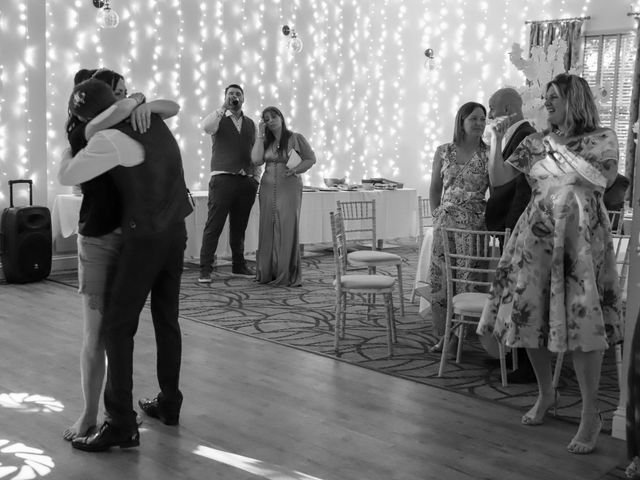 Alan and Leanne's Wedding in Faversham, Kent 29