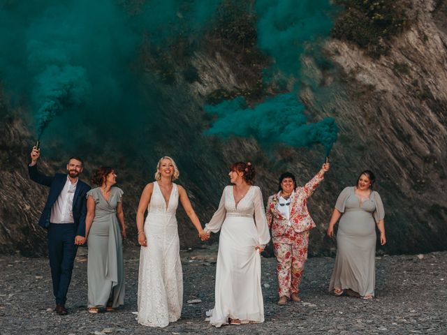 Ruth and Jess&apos;s Wedding in Ilfracombe, Devon 32