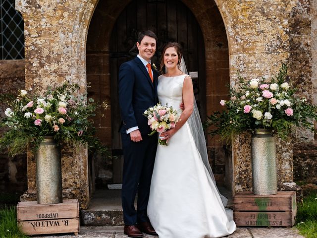Oliver and Katherine&apos;s Wedding in Ilminster, Somerset 11