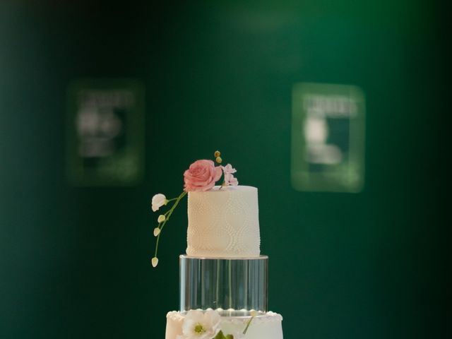 Cameron and Anna's Wedding in Edinburgh, Lothian &amp; Borders 18