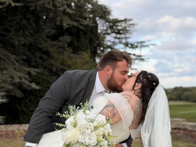 Daniel and Amy's Wedding in Louth, Lincolnshire 10