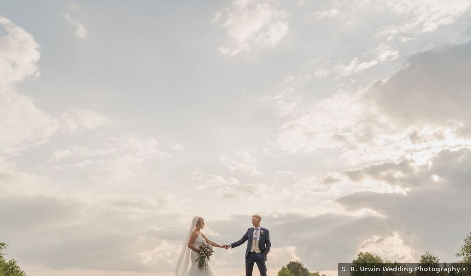 Ritchie and Emily's Wedding in Chipping Norton, Oxfordshire