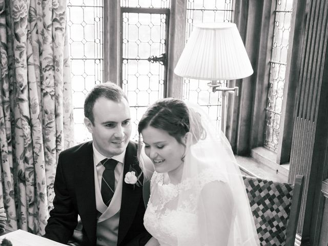 Alastair and Sarah&apos;s Wedding in Edenbridge, Kent 15