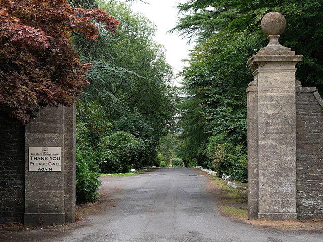 Roy and Nicola's Wedding in Blackwood, Caerphilly 22