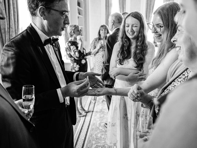 Paul and Tamara's Wedding in Luton, Bedfordshire 5