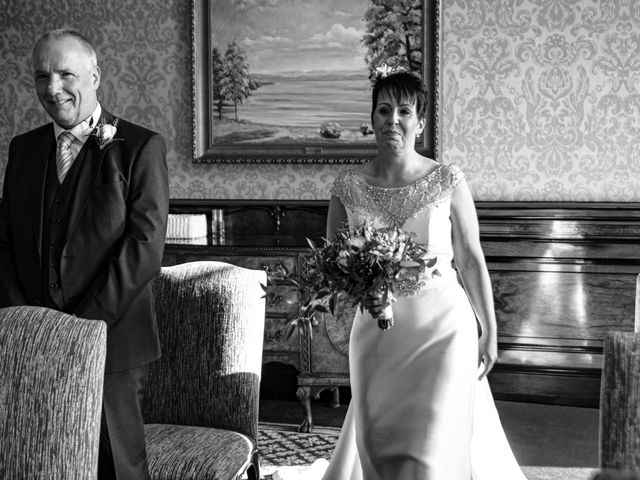 Paul and Tamara's Wedding in Luton, Bedfordshire 8