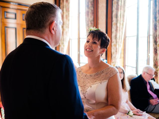 Paul and Tamara's Wedding in Luton, Bedfordshire 15