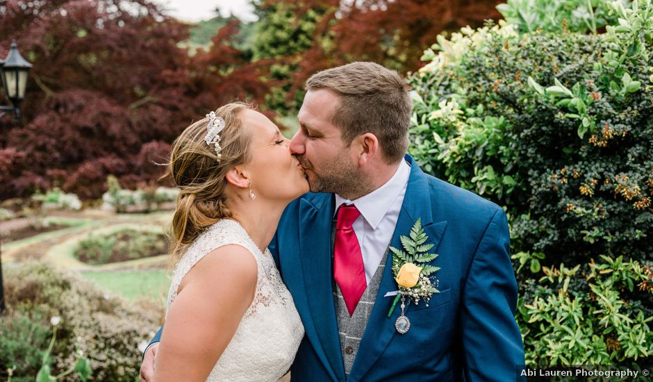 Kelly and Tom's Wedding in Stourbridge, West Midlands