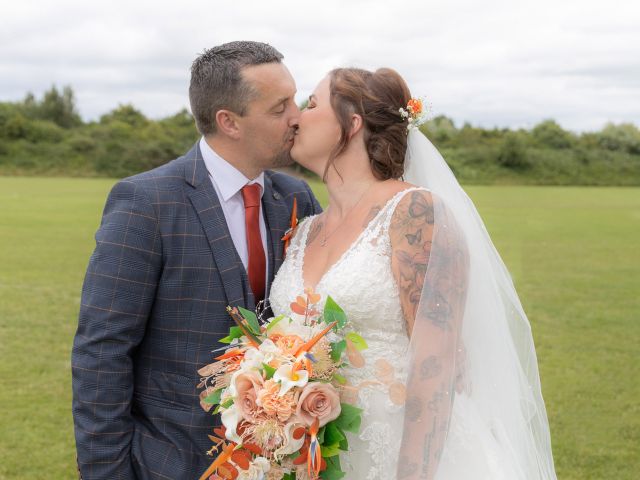 Daniel and Hannah&apos;s Wedding in Hinckley, Leicestershire 6