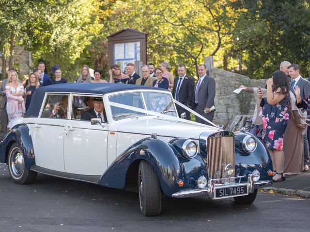 Jamie and Danielle&apos;s Wedding in Steventon, Oxfordshire 20