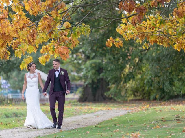 Jamie and Danielle&apos;s Wedding in Steventon, Oxfordshire 2