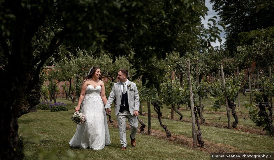 Charlie and Lauren's Wedding in Twyford, Berkshire