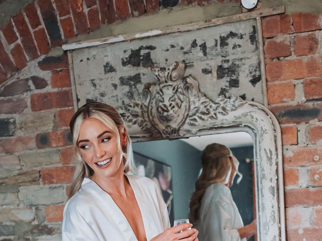 Andy and Naomi's Wedding in Whitworth Hall, Durham 8