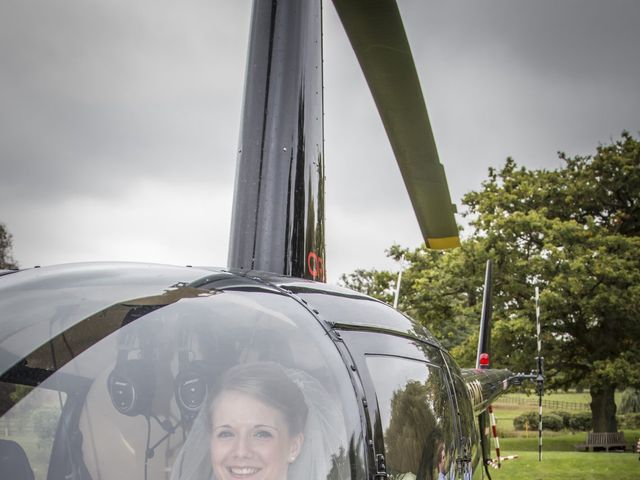 Rob and Lisa's Wedding in Coventry, West Midlands 9