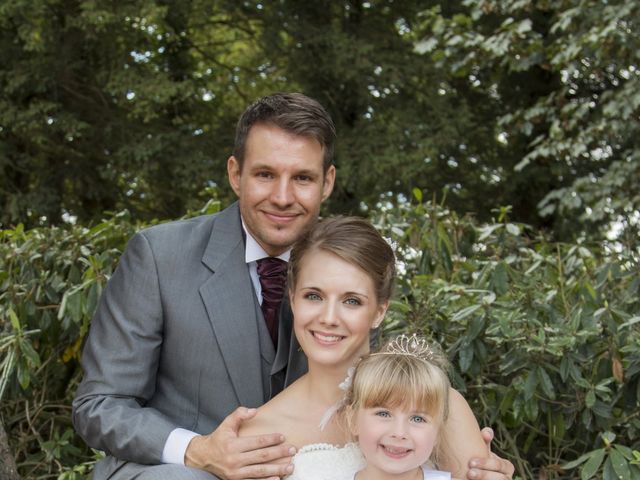 Rob and Lisa's Wedding in Coventry, West Midlands 33