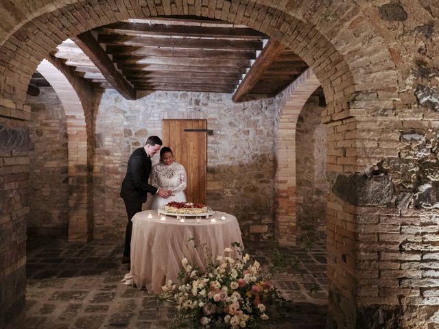 Chris and Louisa's Wedding in Tuscany, Tuscany 31