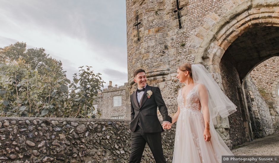 Oliver and Kimberley's Wedding in Lewes, East Sussex