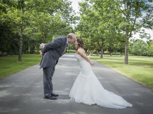 Michael and Lindsay&apos;s Wedding in Claverdon, Warwickshire 53