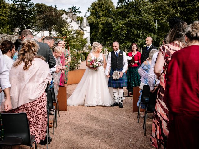 Nick and Fiona&apos;s Wedding in Ellon, Aberdeen &amp; Deeside 12