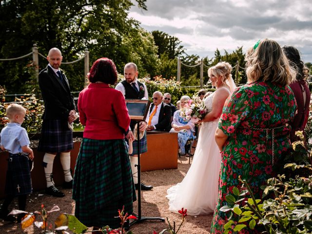 Nick and Fiona&apos;s Wedding in Ellon, Aberdeen &amp; Deeside 17