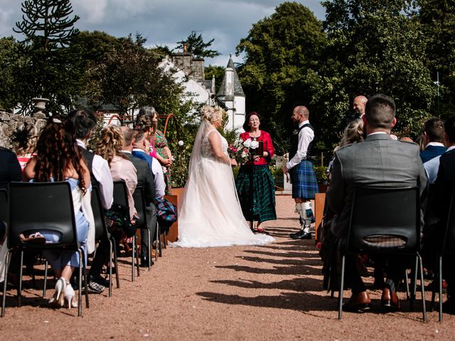 Nick and Fiona&apos;s Wedding in Ellon, Aberdeen &amp; Deeside 19