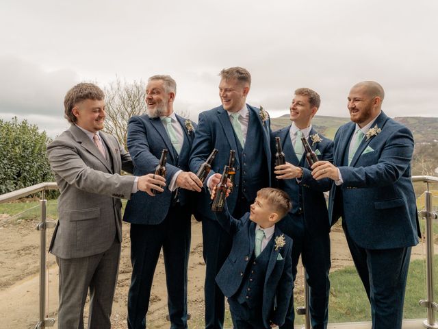 Andrew and Daisy's Wedding in Ilfracombe, Devon 6