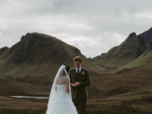 Tom and Jean&apos;s Wedding in Portree, Isle of Skye 43