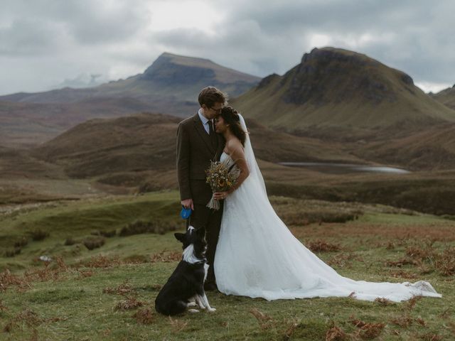 Tom and Jean&apos;s Wedding in Portree, Isle of Skye 49