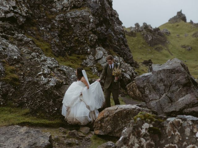 Tom and Jean&apos;s Wedding in Portree, Isle of Skye 61