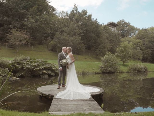 Mark and Jess&apos;s Wedding in Umberleigh, Devon 7