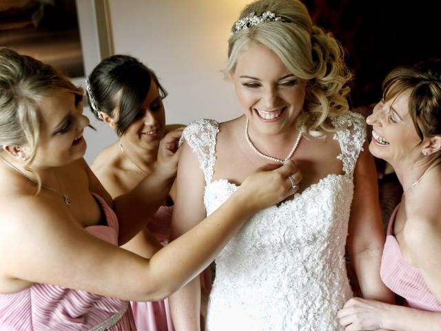 Keiran and Lindsey&apos;s Wedding in Barnsley, South Yorkshire 2